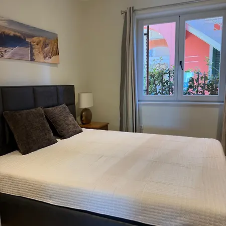 Appartement Plazs 41 *