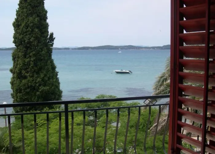 Plazs 41 Apartman Sukošan