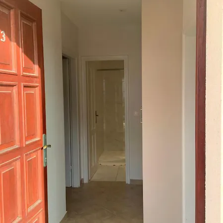Apartment Plazs 41 Sukosan